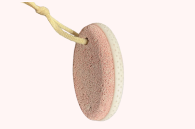 حجر الخفاف للقدم أصل بركاني طبيعي